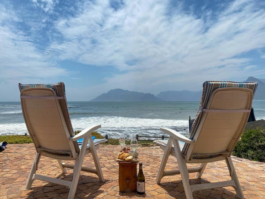 Family Surf Shack On The Beach Cape Town Exterior foto